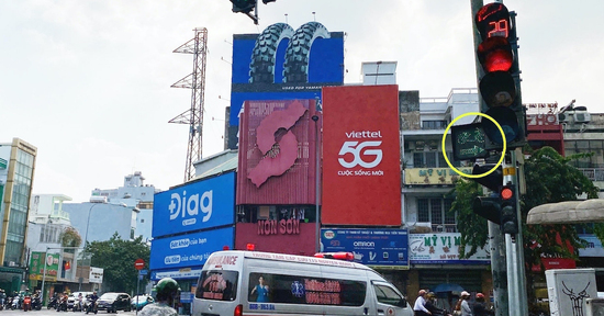 Đèn đỏ rẽ phải bị phạt bao nhiêu tiền?