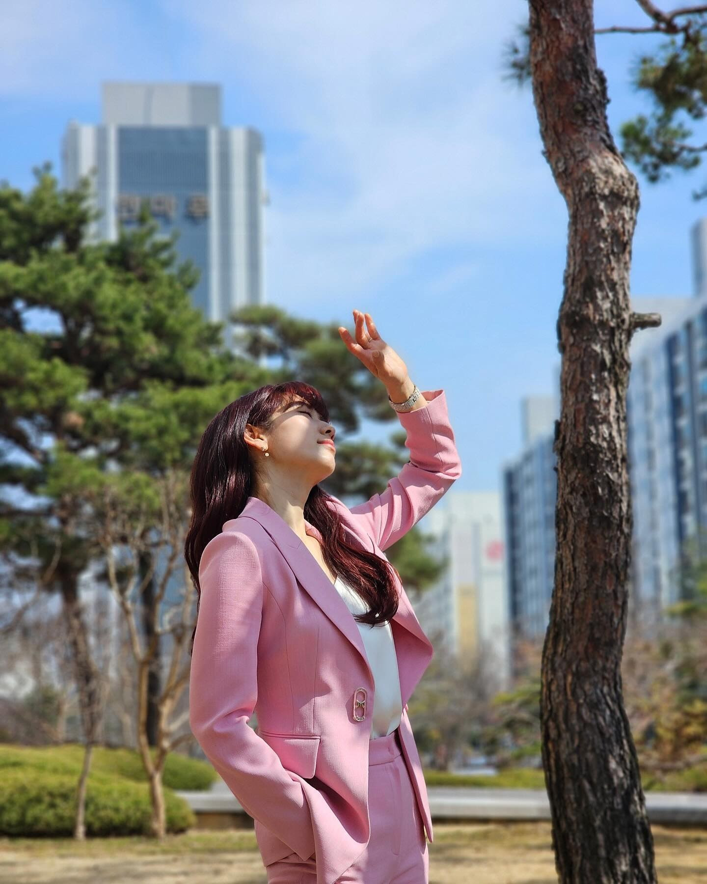 Nữ diễn viên có tủ đồ lớn nhất trong phim Hàn: Mỗi ngày 1 bộ thì gần 1 năm mới mặc hết- Ảnh 11.