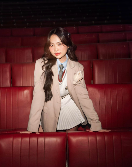 Phương Mỹ Chi uống thuốc, nhào nặn đốt mỡ vì ám ảnh giảm cân - Ảnh 5