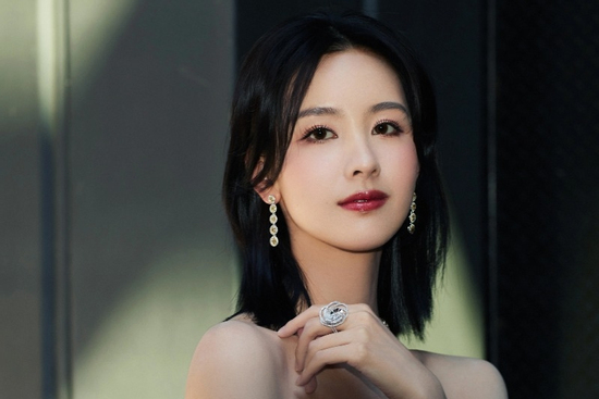 Qua đêm nay (17/4), 3 con giáp có tài lộc nở rộ, giàu sang vô cùng, buôn may bán đắt