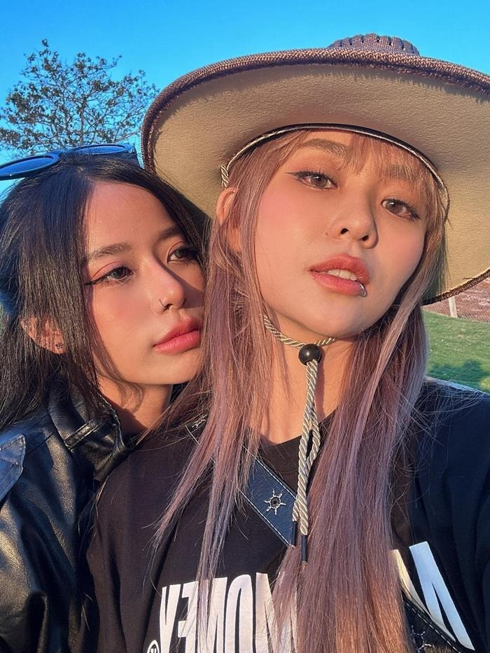 Chân dung bạn gái yêu 7 năm của Misthy Mặt cá tính dáng chuẩn profile đỉnh chóp