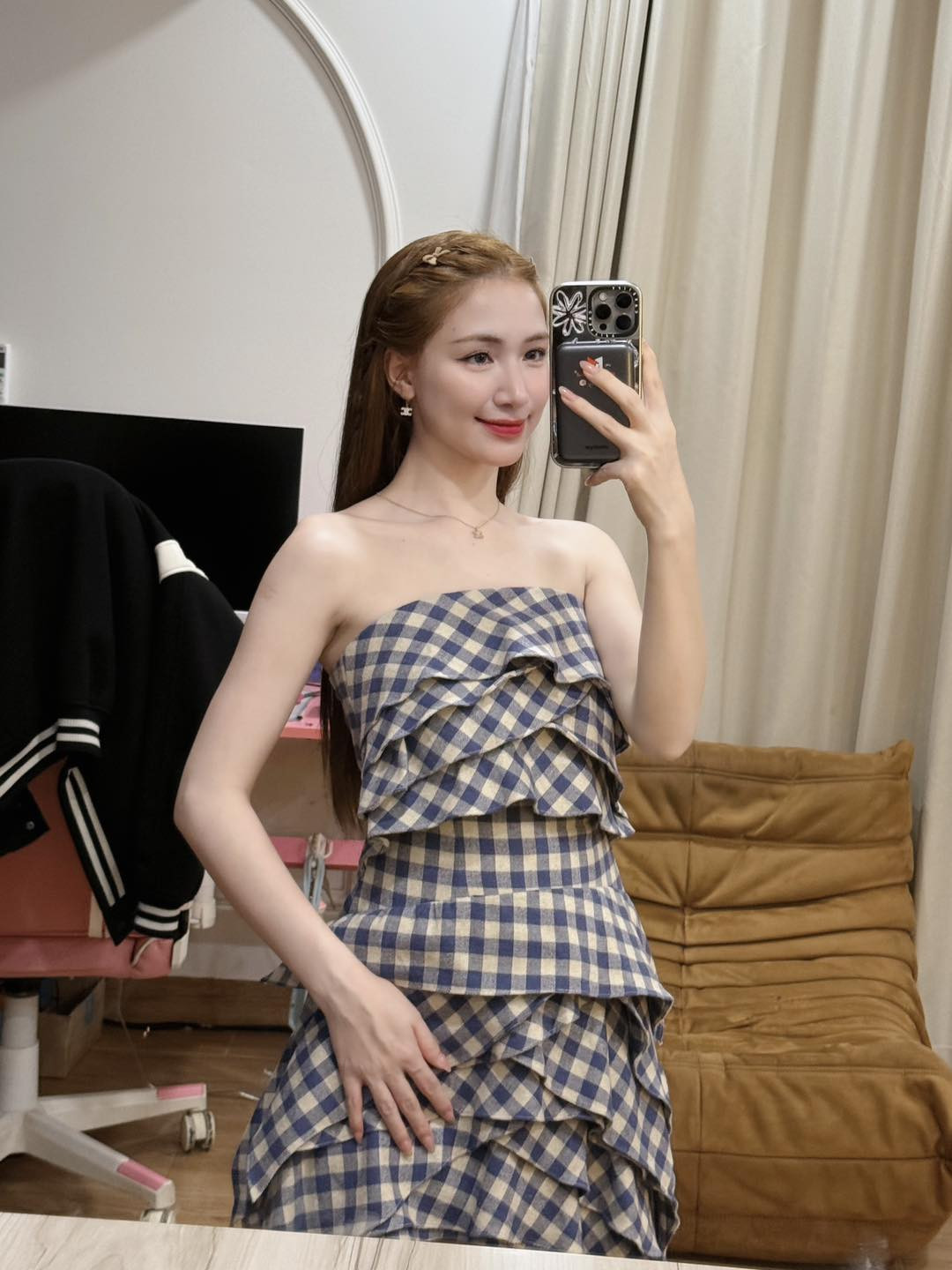 Nhan sắc đời thường của nữ ca sĩ quê Bắc Ninh được vinh danh '100 gương mặt tiêu biểu của Việc tử tế' - Ảnh 4.