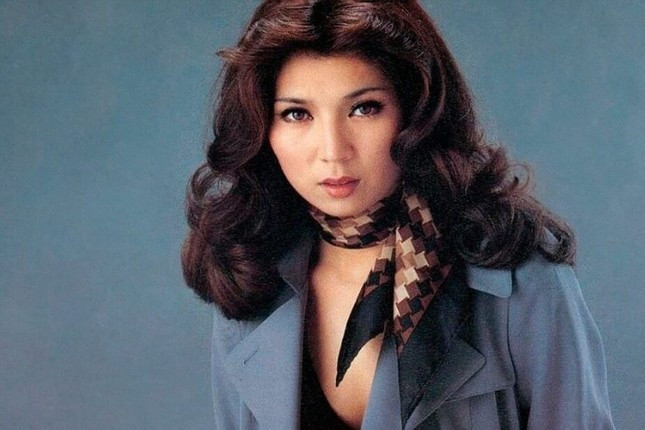 Công ty bán ảnh khỏa thân của nghệ sĩ ảnh 2