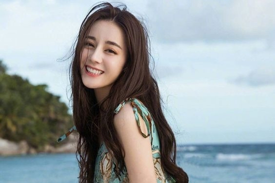 Trúng số độc đắc vào đúng ngày cuối tuần (20/4/2025), 3 con giáp bước may mắn bùng nổ hơn người