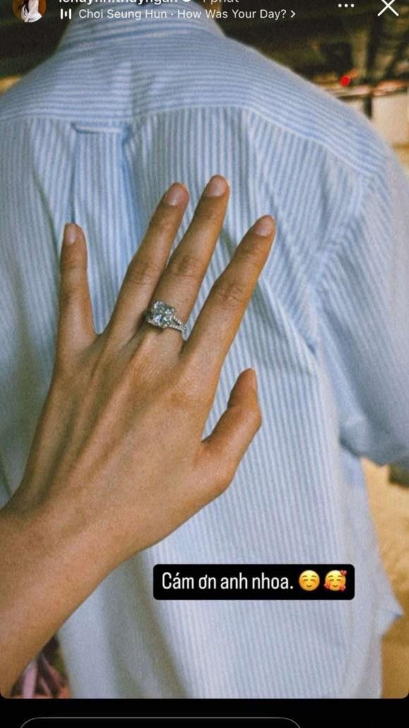 Phản ứng của Thúy Ngân trước nghi vấn có bầu với bạn trai tin đồn