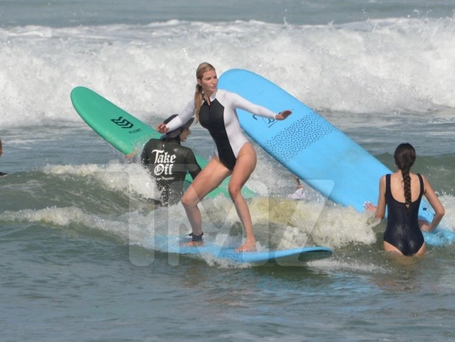 Vóc dáng tuổi 45 của Ivanka Trump ảnh 6