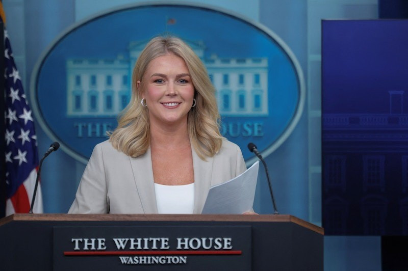 Cả thế giới 'nín thở' chờ hành động lịch sử của ông Trump ảnh 2