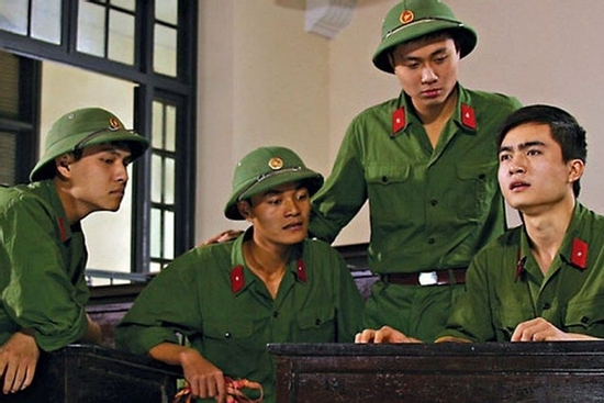 Diễn viên 'Mùi cỏ cháy' sau 14 năm giờ là 'nam thần' đình đám màn ảnh, trước đó là thủ khoa đầu vào đại học