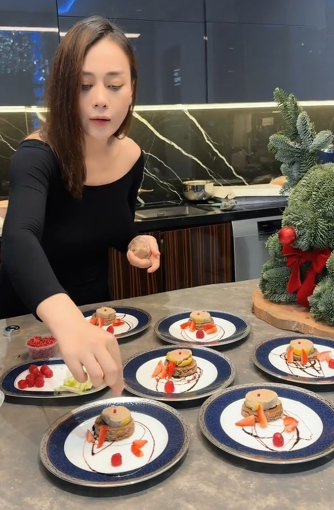 Nấu bàn tiệc Âu cho Shark Bình, Phương Oanh đã tỉ mỉ như thế nào? - Ảnh 5.