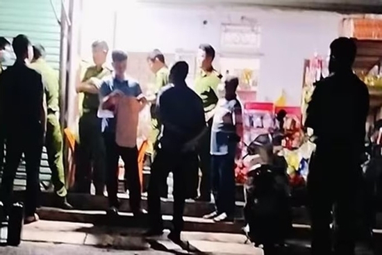 Điều tra vụ 2 cháu bé tử vong bất thường tại nhà ông bà ngoại