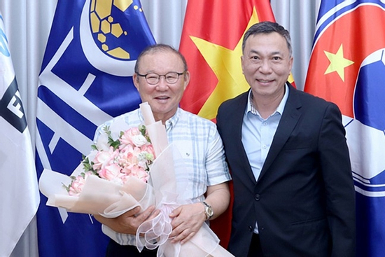 Giữ chức quan trọng ở Hàn Quốc, ông Park Hang Seo tiếp tục hỗ trợ tuyển Việt Nam