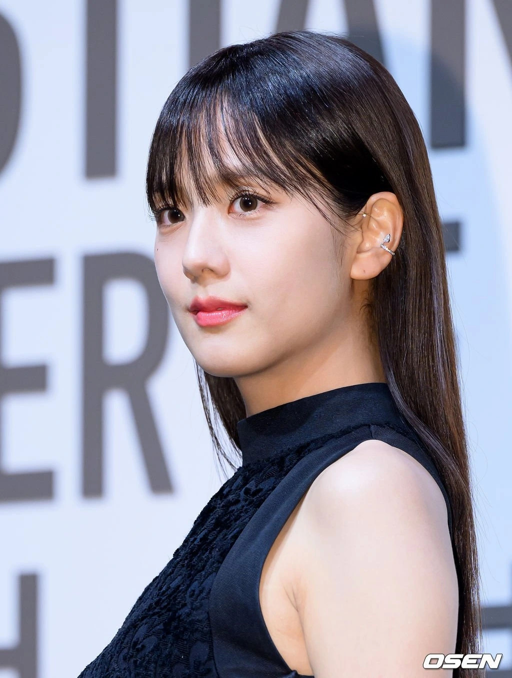 jisoo do khi chat han so hee tai su kien dior hinh anh 4