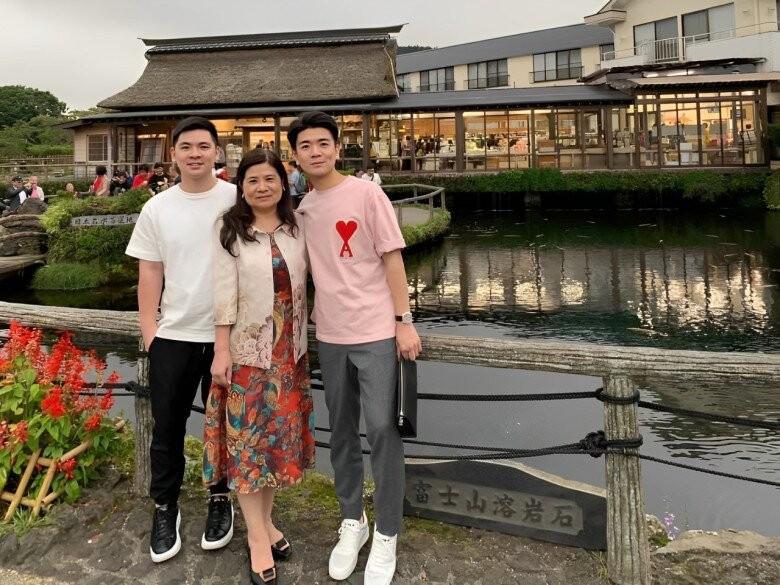 Không phải vợ đây mới là người phụ nữ quyền lực được chồng Đỗ Mỹ Linh đăng hình nhiều nhất