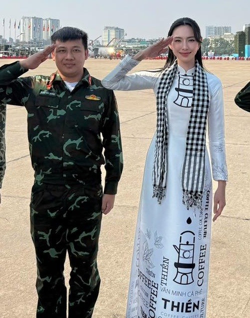 Một người bạn tiết lộ đã gặp được Hoa hậu Thùy Tiên