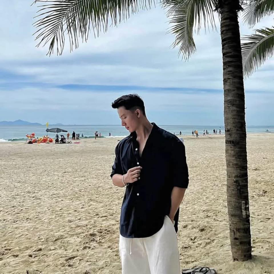 Thêm cực phẩm quân nhân gây sốt khắp cõi mạng lướt ảnh đời cũng chẳng có điểm chê