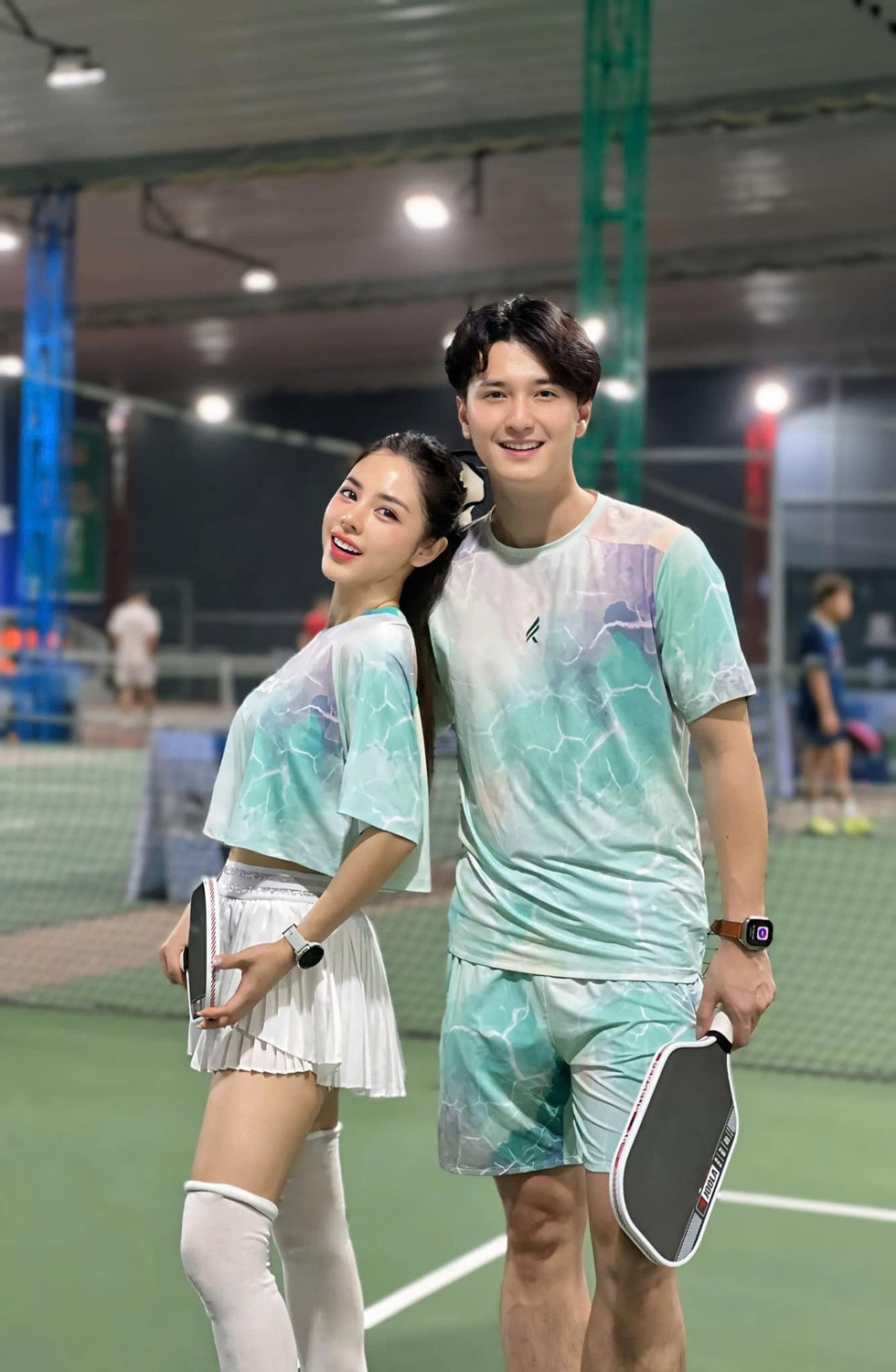 Thêm một nam diễn viên phải nhập viện ngồi xe lăn do chơi Pickleball