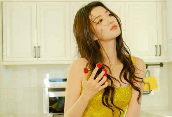 Đúng 20h ngày 23/4/2025, 3 con giáp BÙNG NỔ vận may, một bước đổi đời, tiền vô bạc TỶ