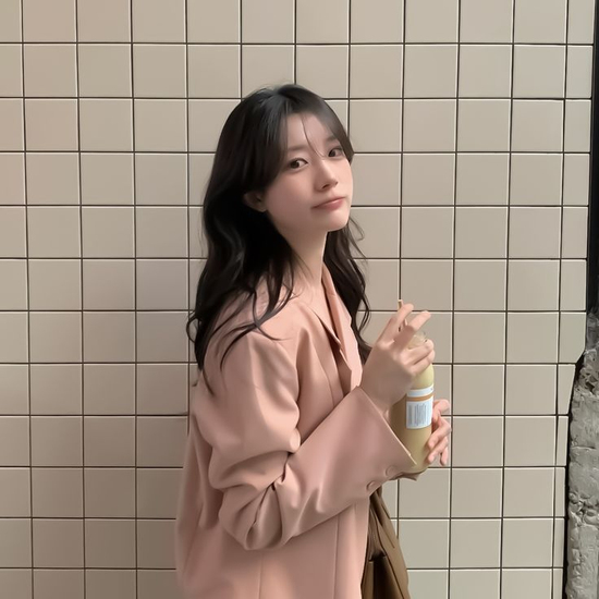 Lương 7 triệu, cô gái vẫn đủ tiền thuê nhà, ăn uống lại còn dư tiết kiệm mua vàng như thế nào?