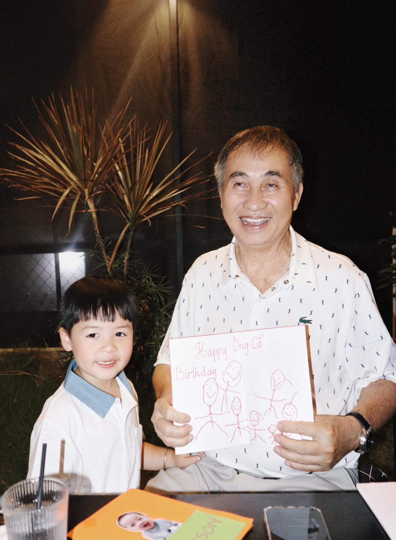 Vợ 2 đại gia Minh Nhựa trượt tay để lộ mối quan hệ thật với bố mẹ chồng tỷ phú