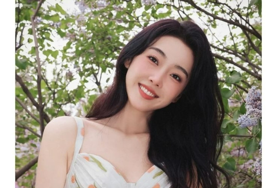 Cuối ngày hôm nay (24/4/2025), 3 con giáp như phượng hoàng lửa sải cánh, đếm tiền mỏi tay