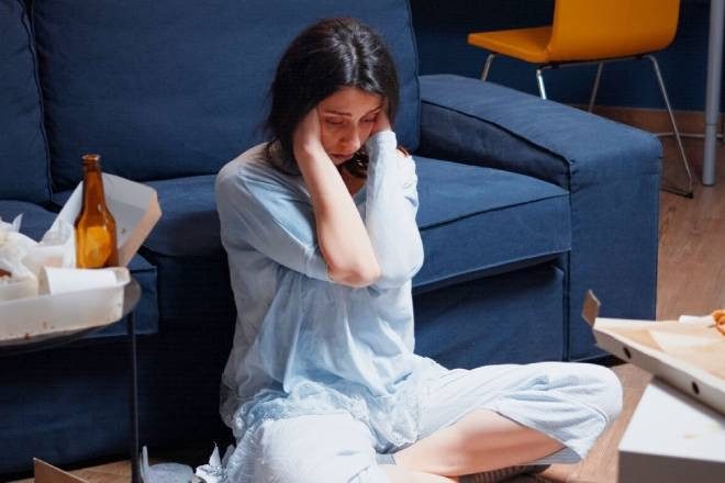 Nhà chồng 10 người hẹn đến chơi dịp lễ, nàng dâu phẫn nộ, định bỏ đi chơi riêng