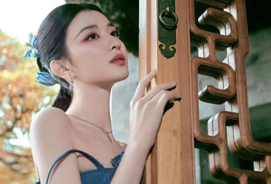 Chúc mừng 3 con giáp vận đỏ như son vào đúng ngày 25/4/2025, tiền bạc chất đầy két, hiên ngang đón hào quang giàu có