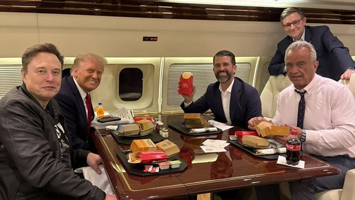 Sở thích của ông Trump là hamburger, đồ ăn nhanh. (Ảnh: Yahoo)