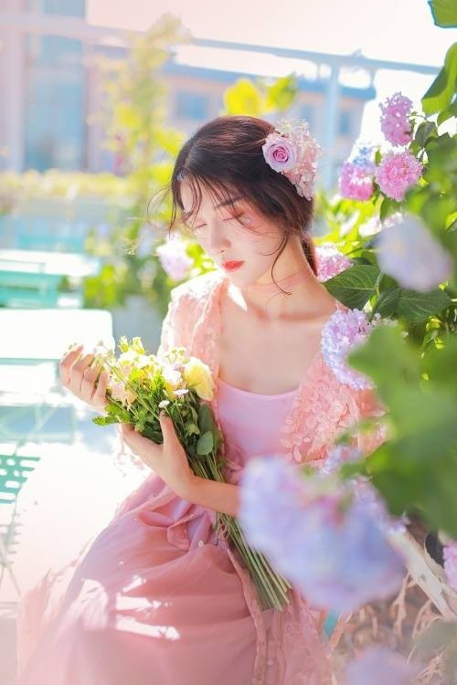 Tháng sinh Âm lịch của người phụ nữ mang nhiều phúc khí giúp chồng giàu to - Ảnh 1.