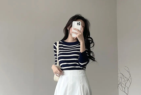 Thời trang cho người chân kém thon gọn: 4 lựa chọn hoàn hảo để tôn dáng