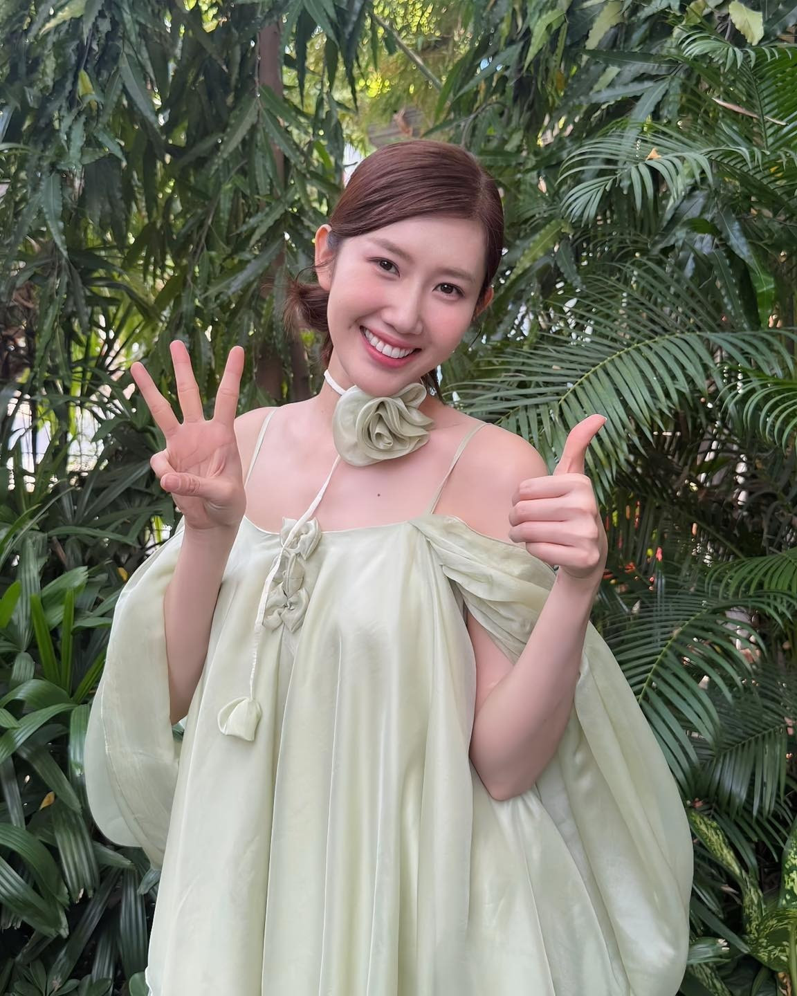 Thúy Ngân tung ảnh kiệm vải zoom thẳng vòng 2 sau tin đồn có bầu