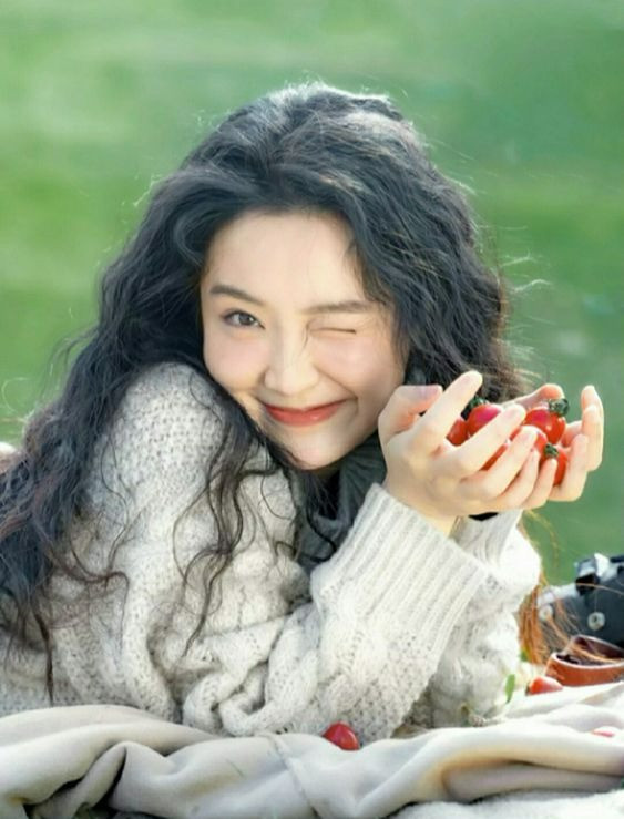 Tử vi 3 con giáp may mắn nhất thứ Bảy 264 Làm ăn thăng tiến không lo của ăn của để