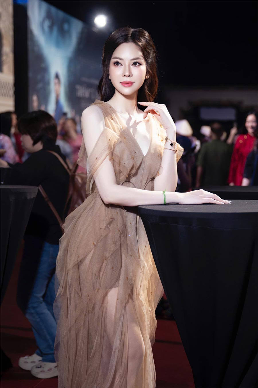 dao lan phuong 04.jpg