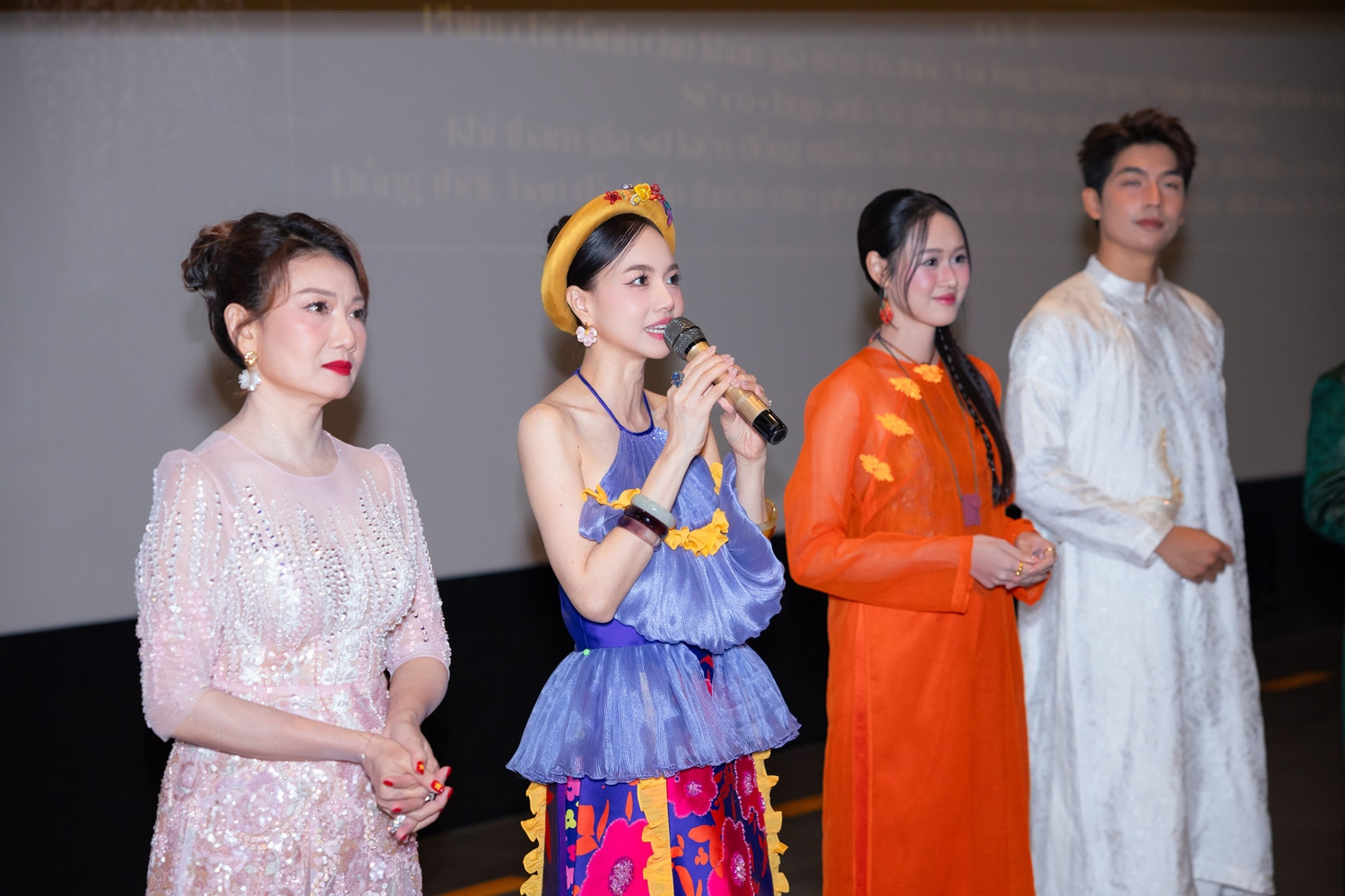 Đinh Ngọc Diệp tác động NSND Mỹ Uyên trật xương sườn