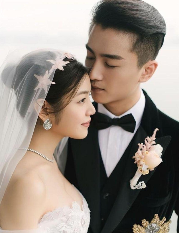 'Tóm sống' Trần Nghiên Hy hẹn hò trai lạ sau 2 tháng ly hôn, tiết lộ danh tính của 'bạn trai' - Ảnh 2