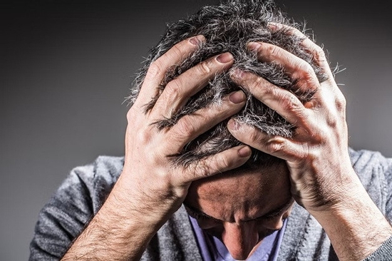 Sếp mời dự đám cưới quý tử, mừng 2 triệu có ít không?