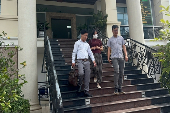 Người thắng kiện vụ đòi 2 tỉ đồng tiền trúng số nhận tin cực vui dịp lễ 30/4