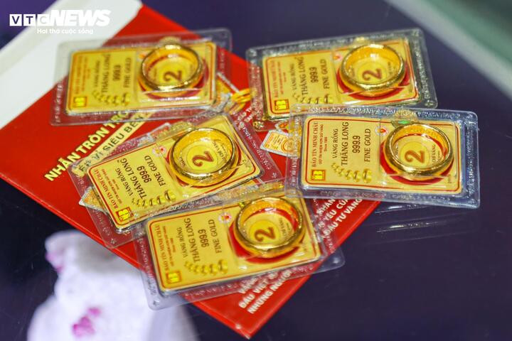 Chuyên gia dự báo giá vàng chưa thể giảm sâu trong đợt đảo chiều này. (Ảnh minh họa: Minh Đức)