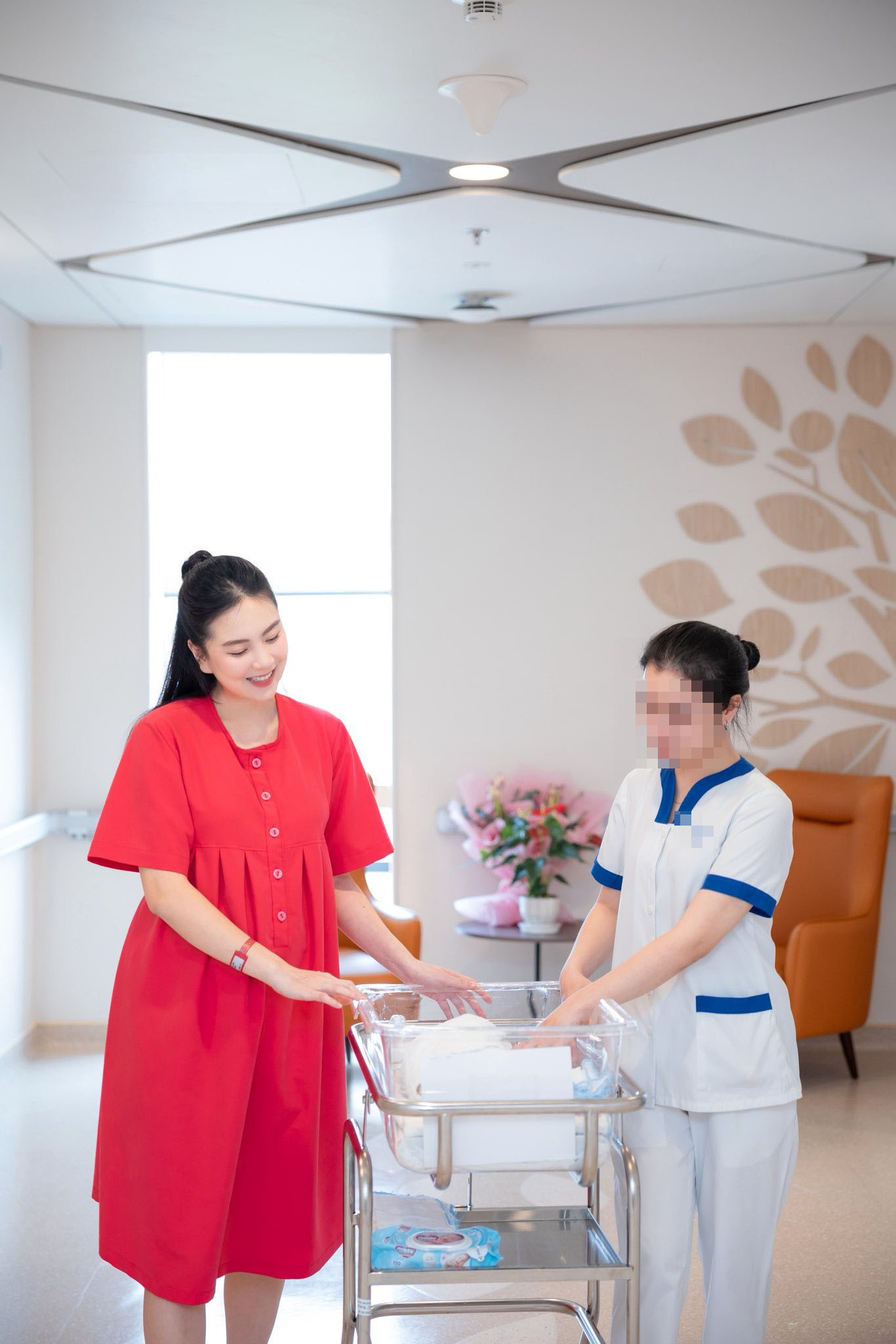 Choáng phòng đi đẻ như khách sạn 5 sao của MC Mai Ngọc đầu tư đúng chất nhà giàu