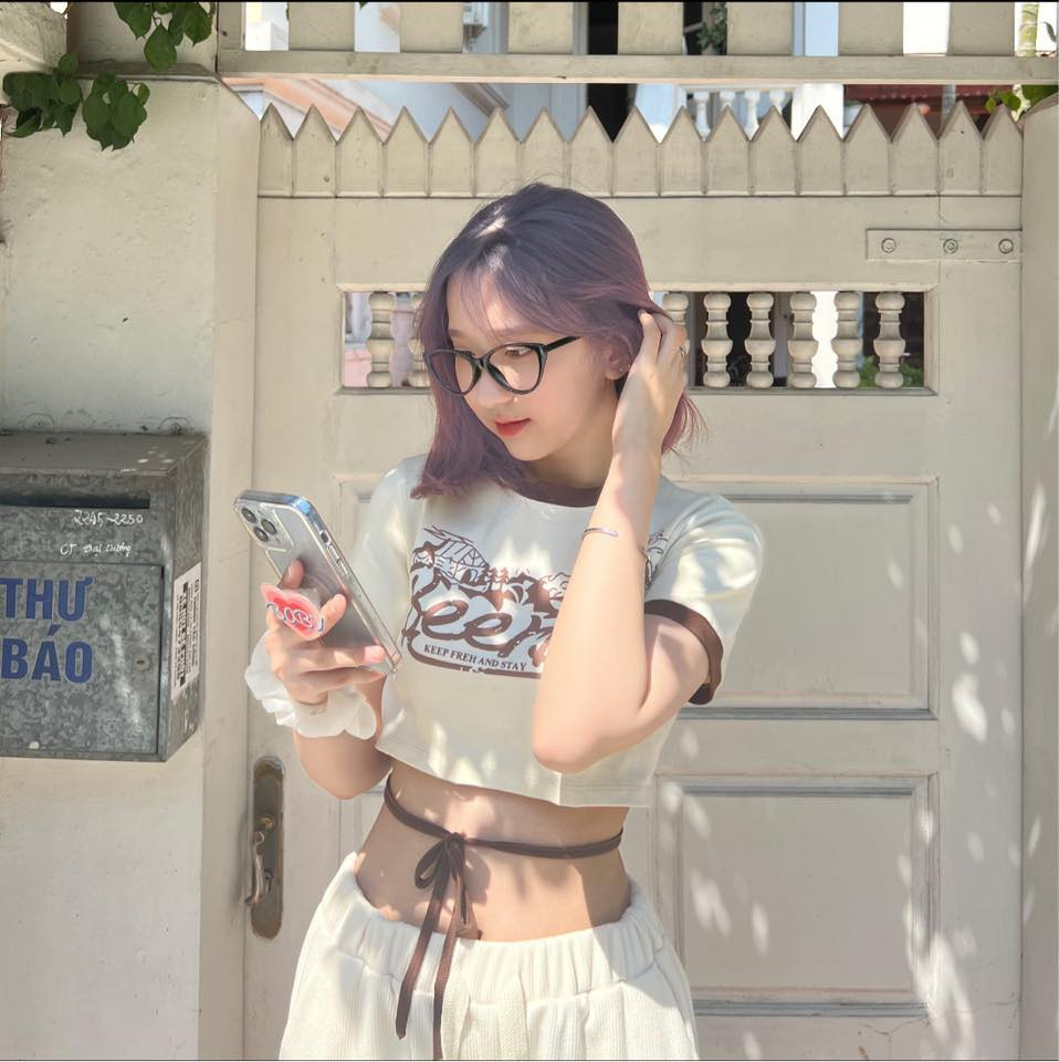 Đời thường nhí nhảnh khác biệt của nữ sĩ quan Quân y quê Vĩnh Phúc có biểu cảm 'gây bão' mạng xã hội - Ảnh 10.