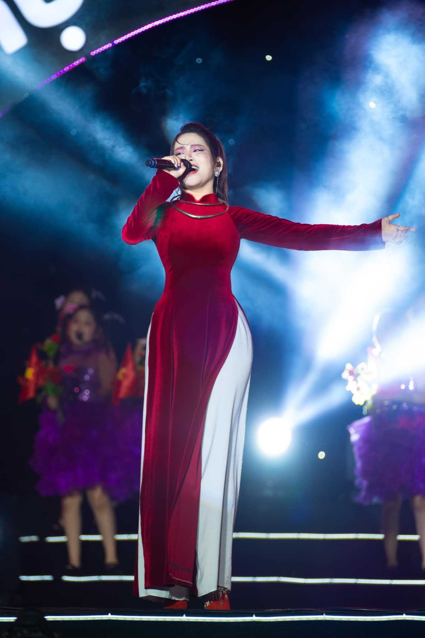 48041085811611176787083462836239560493731515n