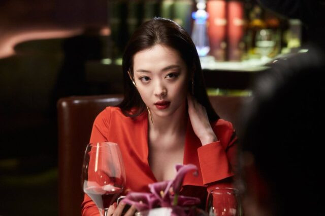 Anh trai Sulli réo gọi IU Goo Hara giữa bê bối của Kim Soo Hyun