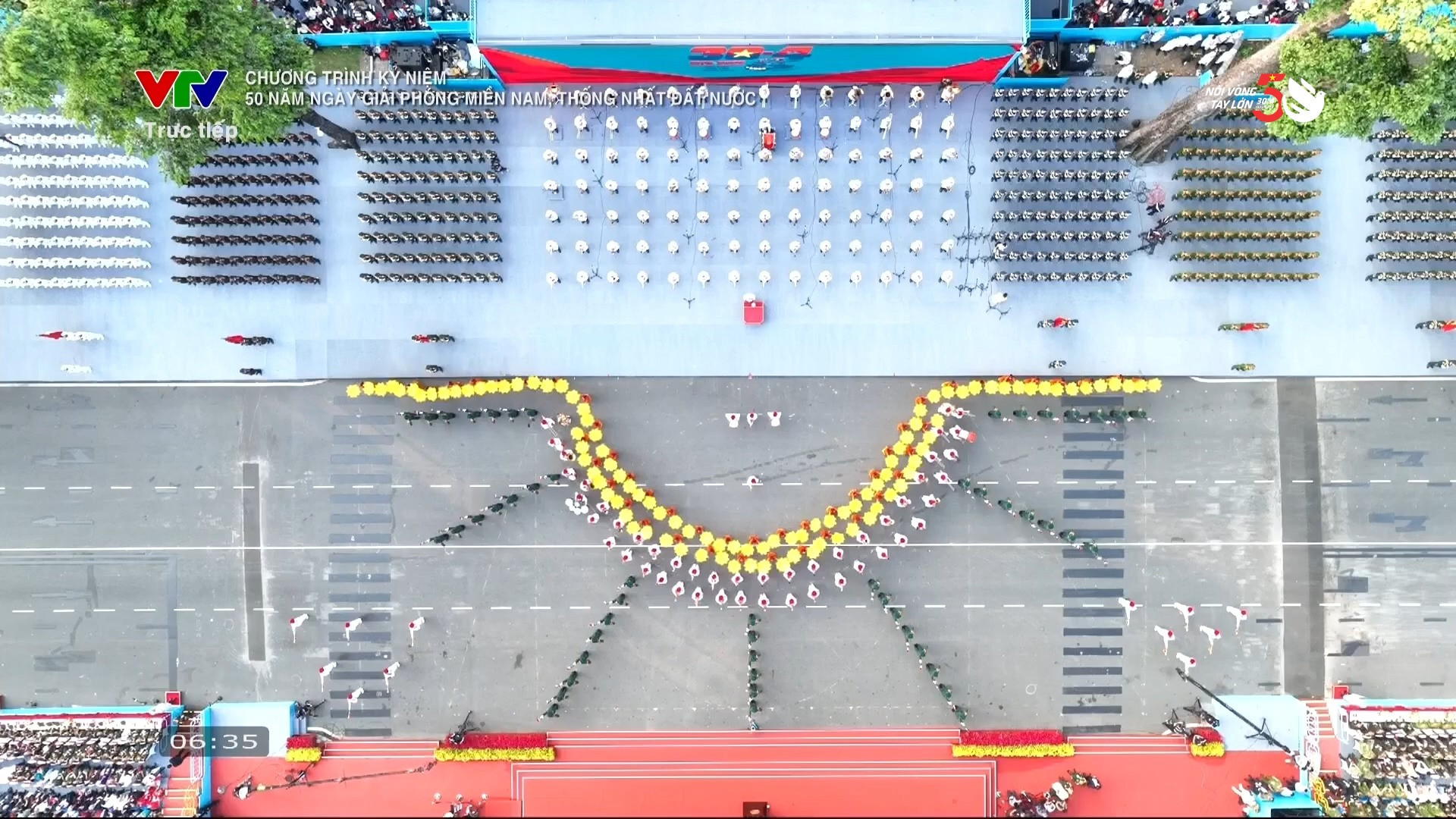 Loạt ảnh đang được chia sẻ nhiều nhất trên MXH sau lễ diễu binh tự hào quá Việt Nam ơi