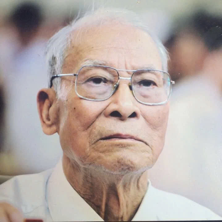 Trang Pháp chia sẻ tư liệu quý về ông ngoại - nhà ngoại giao kỳ cựu từng đàm phán tại Hội nghị Paris Trang Pháp chia sẻ tư liệu quý về ông ngoại - nhà ngoại giao kỳ cựu từng đàm phán tại Hội nghị Paris - Ảnh 2