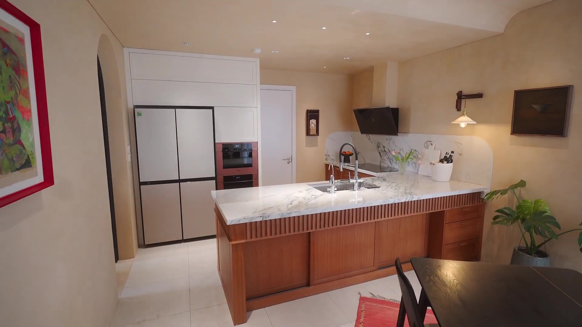 Bên trong nhà mới 7 tầng 30 tỷ đồng của admin Nghiện Nhà, riêng góc trưng bày đã hơn 1 tỷ đồng- Ảnh 9.