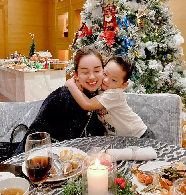 Ly Kute khoe loạt bất động sản sống chuẩn phú bà sau 2 năm lấy chồng