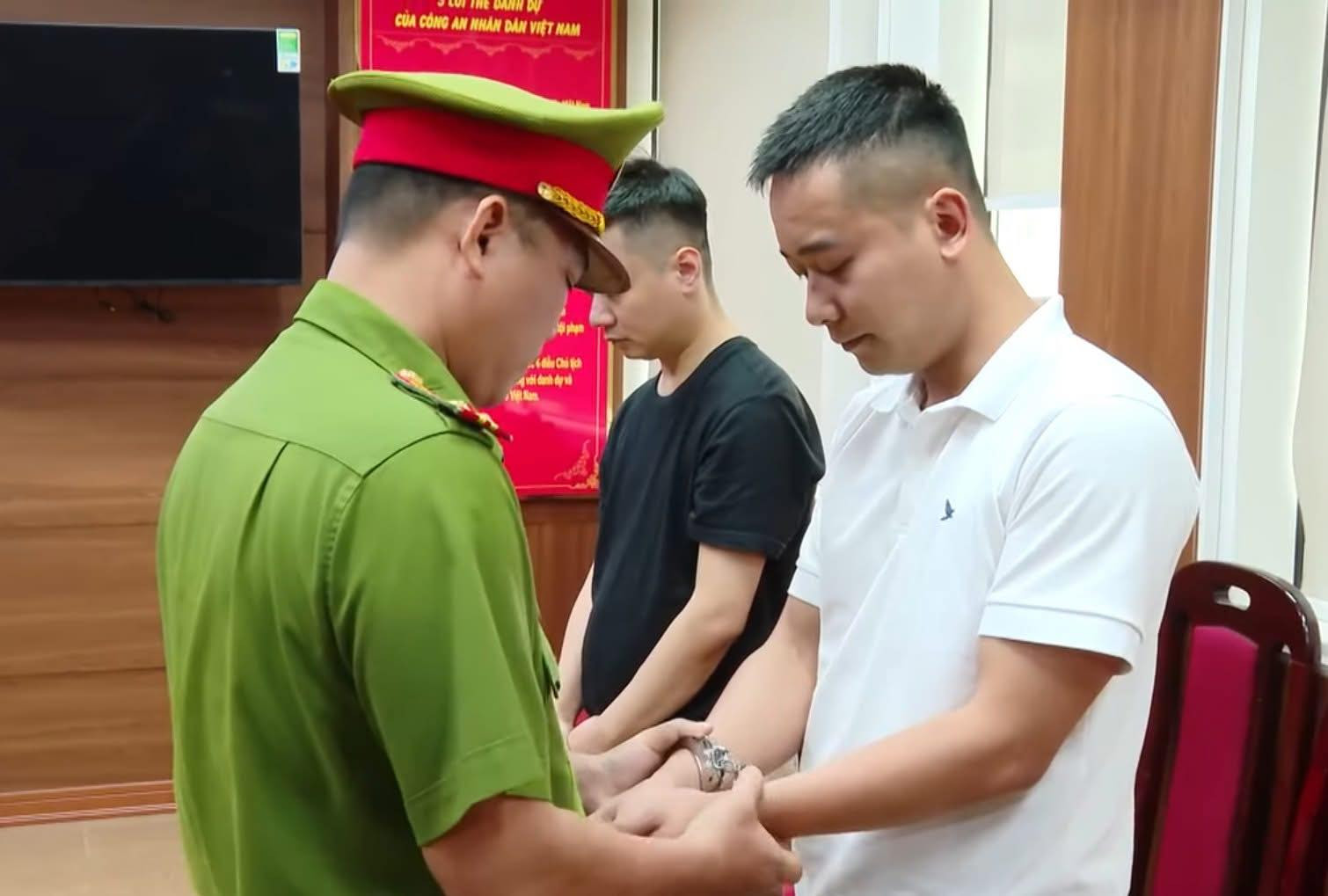 quang linh vlog 3.jpg