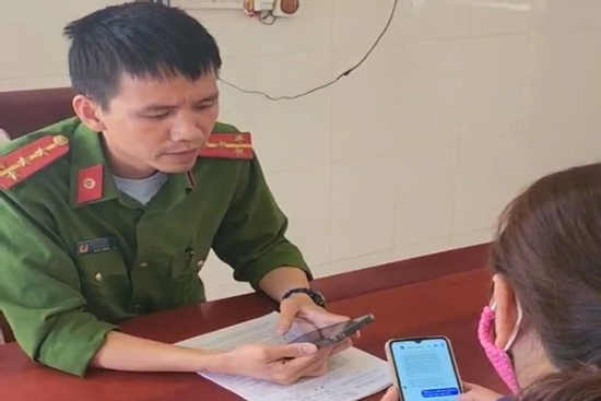 Suýt mất tiền vì quen bạn trai trên mạng