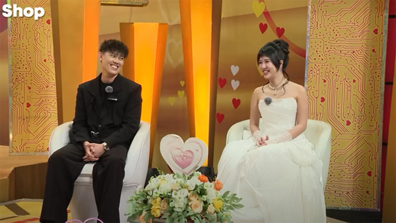 Vợ chồng son 1.jpg