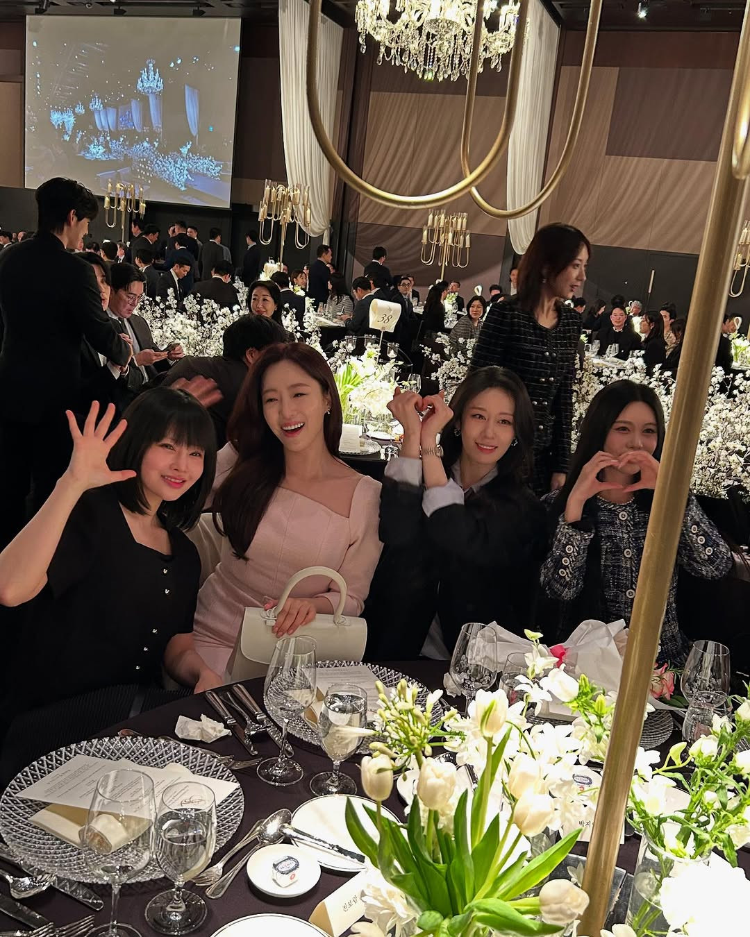 48934674012433131406954861354024391584165514n