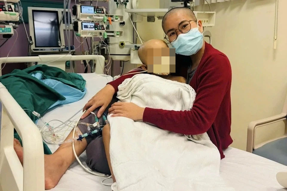 Mẹ Bắp công khai danh tính Tiktoker tố mình ăn chặn từ thiện rủ ra công an đối chất